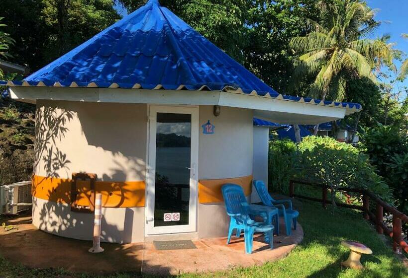 بانگلوی استاندارد با چشم‌انداز دریا, Koh Mak Buri Hut Natural Resort