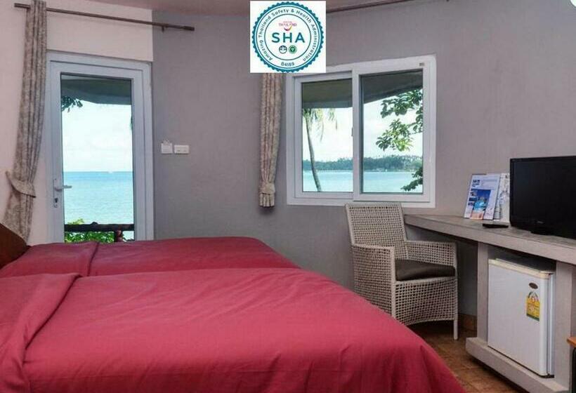 بانگلوی استاندارد با چشم‌انداز دریا, Koh Mak Buri Hut Natural Resort