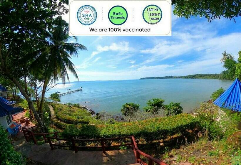 بانگلوی استاندارد با چشم‌انداز دریا, Koh Mak Buri Hut Natural Resort