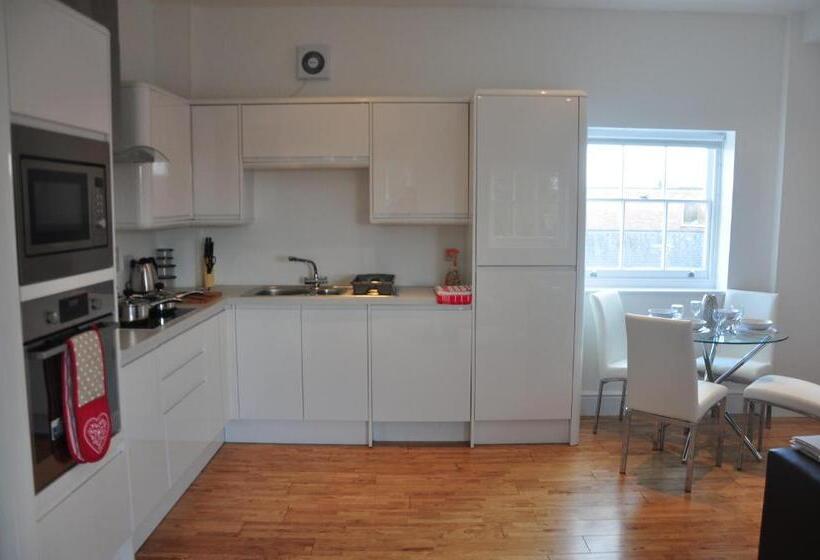 带2个卧室的公寓, Andover Apartments