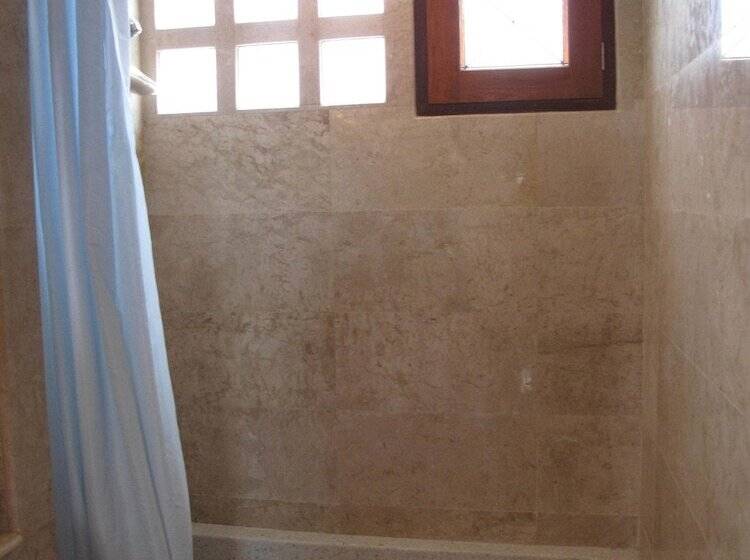 سوییت, Grand Villa La Perla