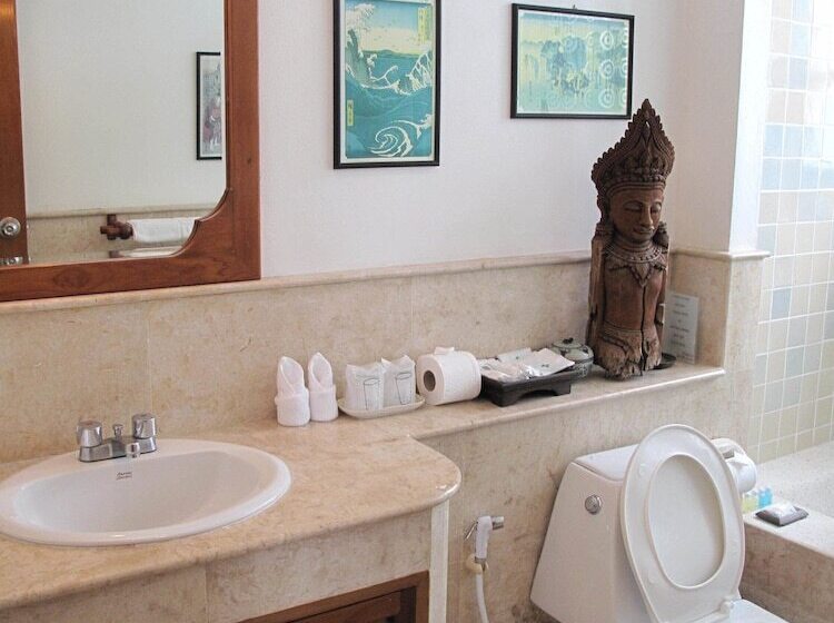 سوییت, Grand Villa La Perla