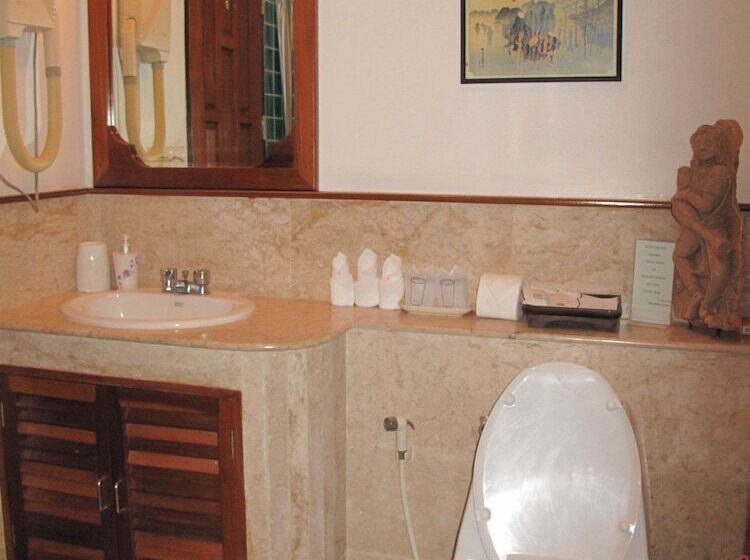 سوییت, Grand Villa La Perla