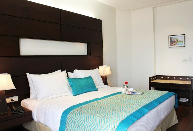 Delüks Oda, Stately Suites  Mg Road