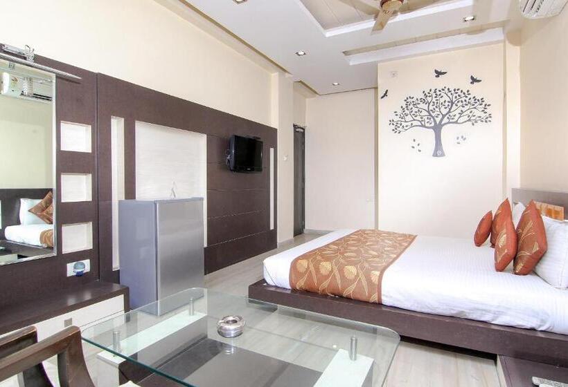 Quarto Superior, Sundaram