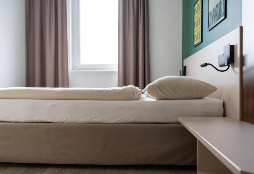 Номер Стандарт Адаптированный для Инвалидов, Sleeep Hotel Ansfelden