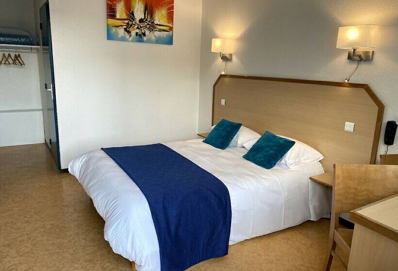 Номер Стандарт, Hôtel Le Laury S