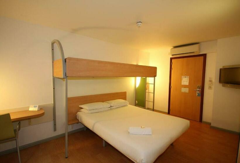 Номер Стандарт Трехместный, Ibis Budget Leicester