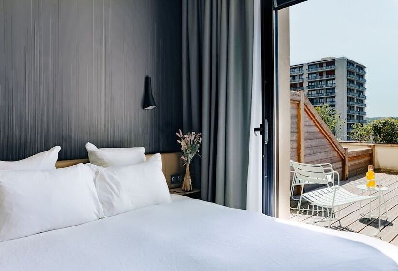Номер Премиум, Okko Hotels Paris Rueil Malmaison