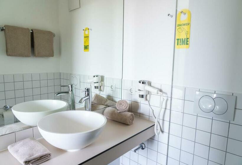 Номер Стандарт, Sleeep Hotel Ansfelden