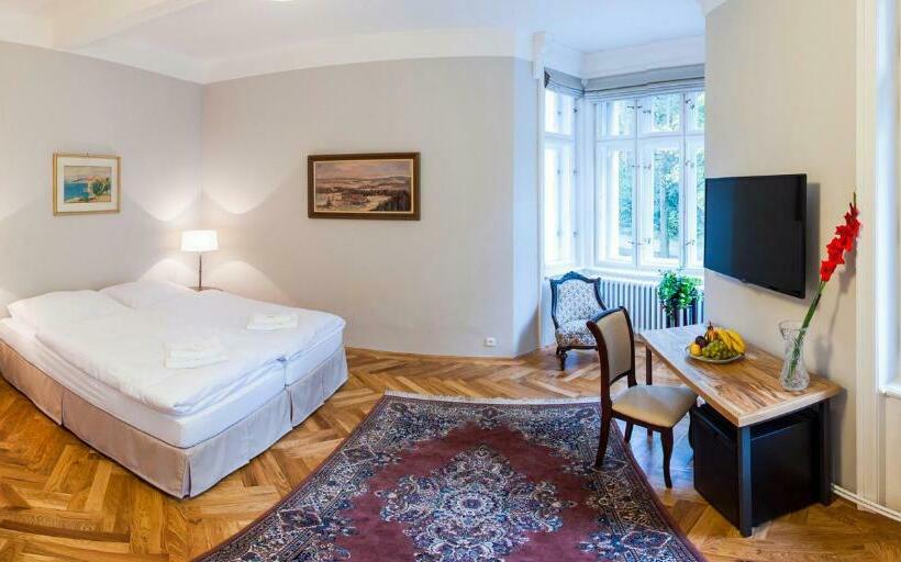 Номер Стандарт Вид на Сад, Vila Olga