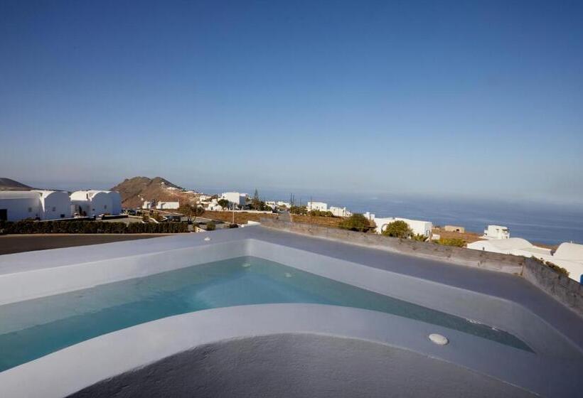带按摩浴盆的套房, Athiri Santorini