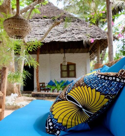 Бунгало Deluxe, Bahati Villa