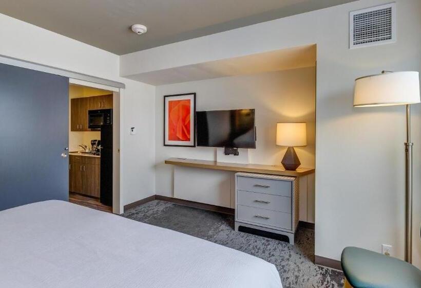 Люкс Deluxe Кровать Кинг, Holiday Inn & Suites Bellingham, An Ihg
