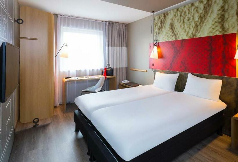 Номер Стандарт, Ibis De Haan