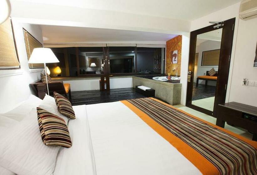 جناح, The Theva Residency