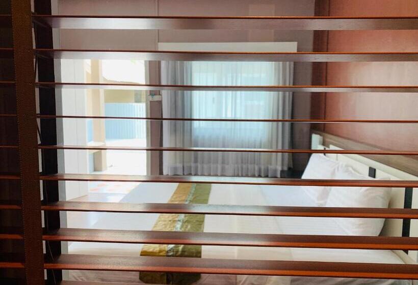 Номер Deluxe, Bella Vista Beach Resort Koh Lipe