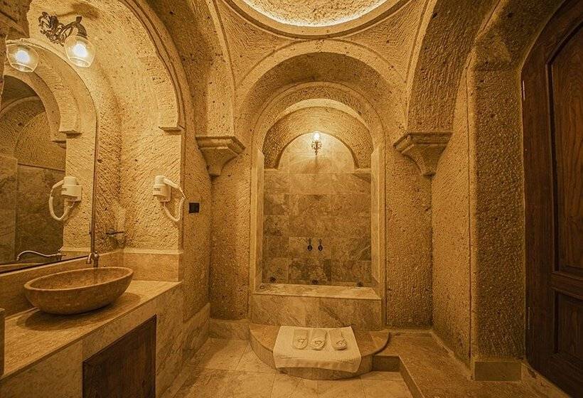Люкс Премиум, Kemerhan Cave Suites