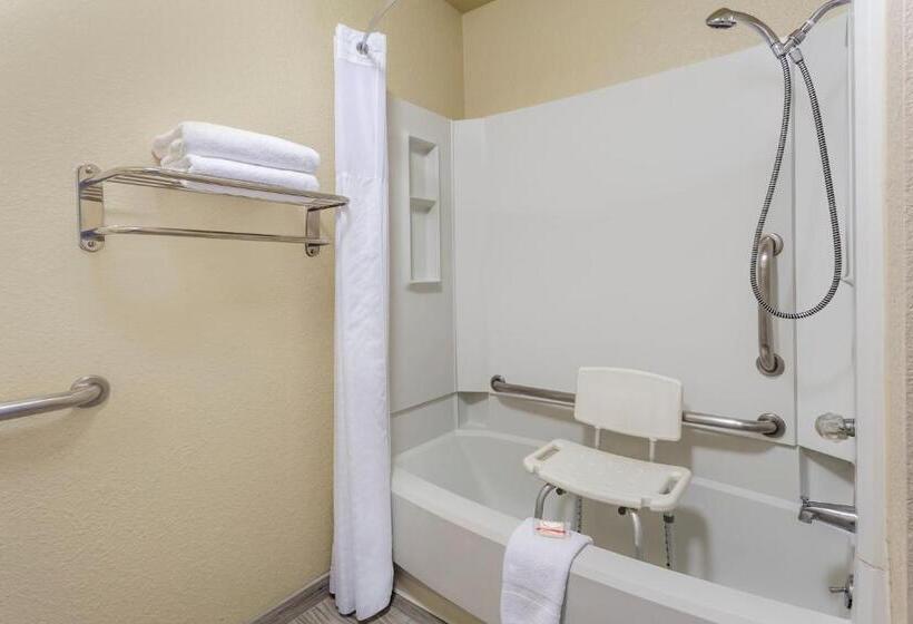 Люкс, Silverstone Inn & Suites Spokane Valley