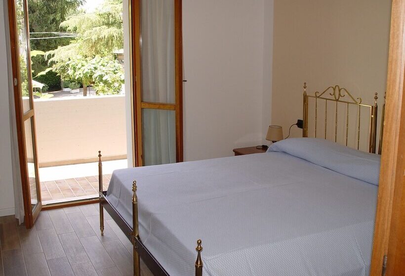 Номер Стандарт, Villa Delle Fonti