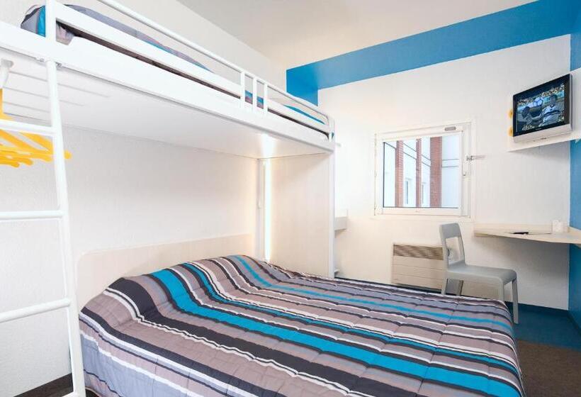 Трехместный Номер Стандарт Совместная Ванная, Enzo Hotels 1er Prix Charleville