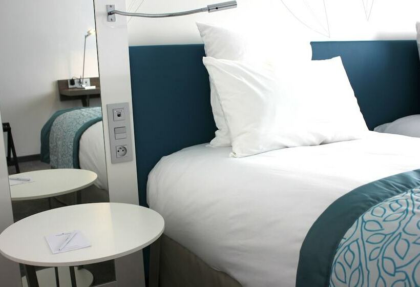 Номер Superior, Golden Tulip Marseille Euromed