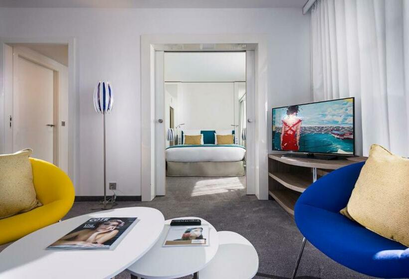 Люкс Executive Вид на Море, Golden Tulip Marseille Euromed
