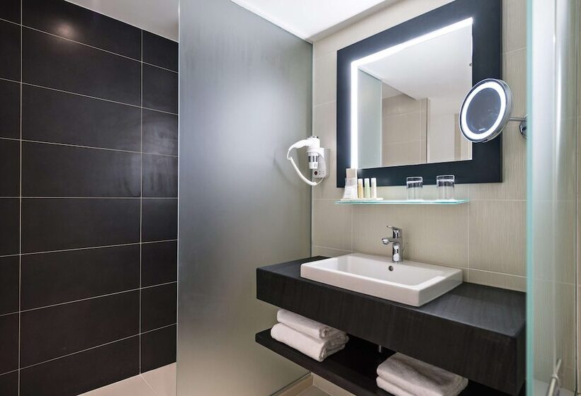 Полулюкс, Golden Tulip Marseille Euromed