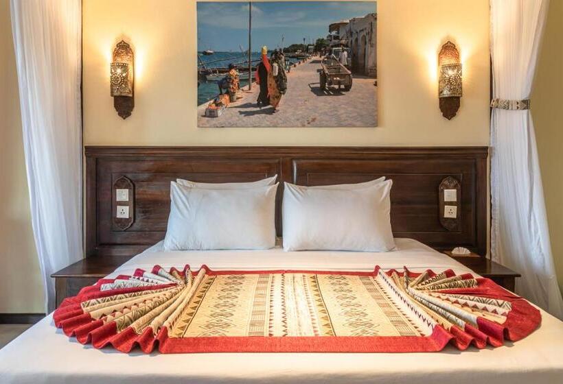 Номер Deluxe Вид на Бассейн, Prideinn Paradise Beach Resort & Spa Mombasa