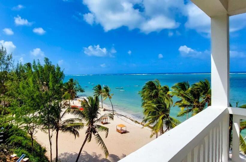 Номер Deluxe Вид на Море, Prideinn Paradise Beach Resort & Spa Mombasa