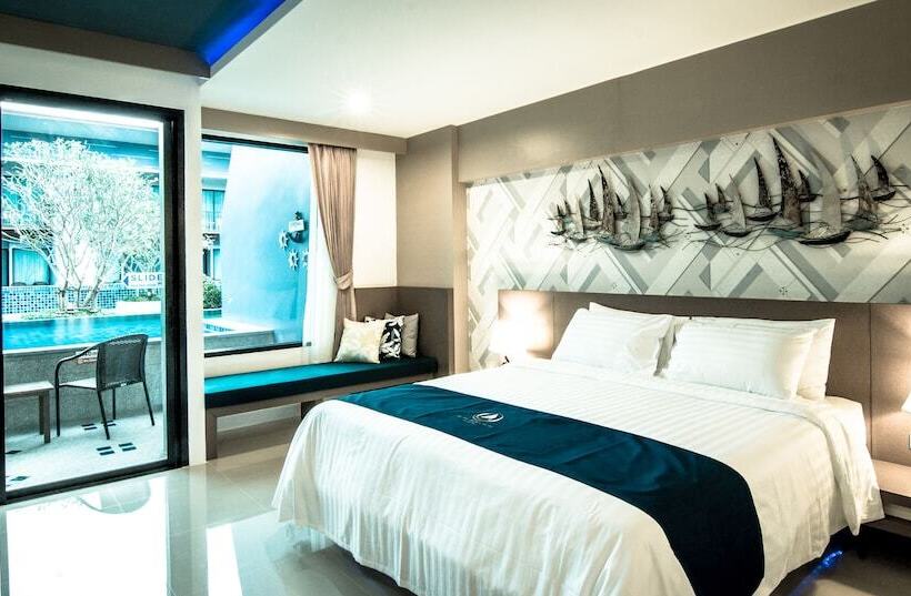 디럭스 룸, The Phu Beach Hotel   Sha Plus