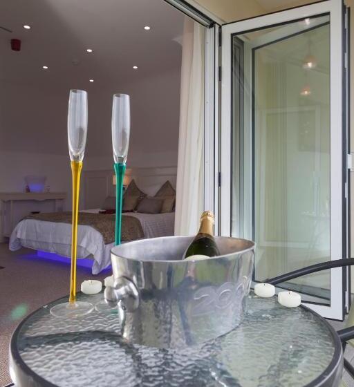 Номер Стандарт с Балконом, Elmcroft Guest House