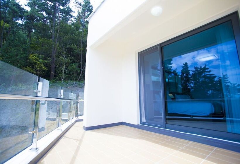 Номер Deluxe, Dongwon Youthhostel
