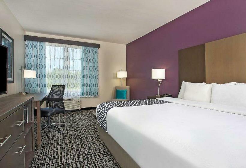 Cameră Standard Pat King Size, La Quinta By Wyndham Chattanooga   Lookout Mtn