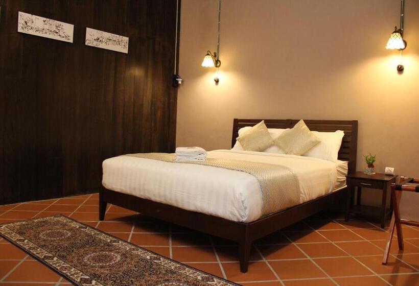 Standard room with outdoor bath, Kelantan House