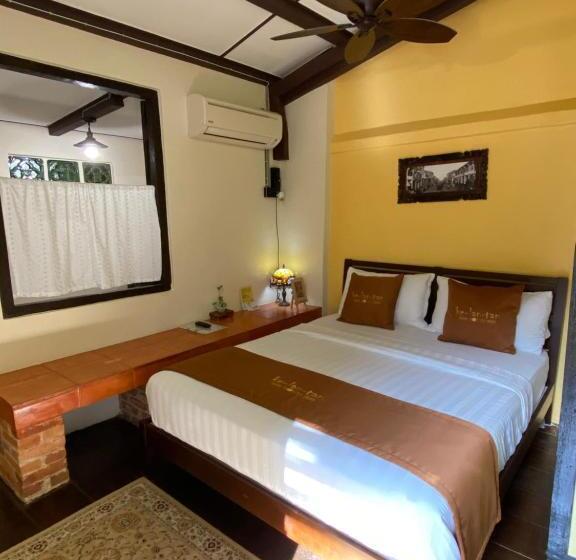 Люкс Повышенной Комфортности, Kelantan House