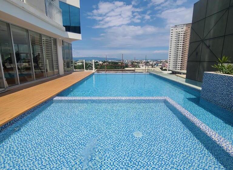 إستديو قياسى مزود بشرفة, Inspiria Tower Condominium 1126