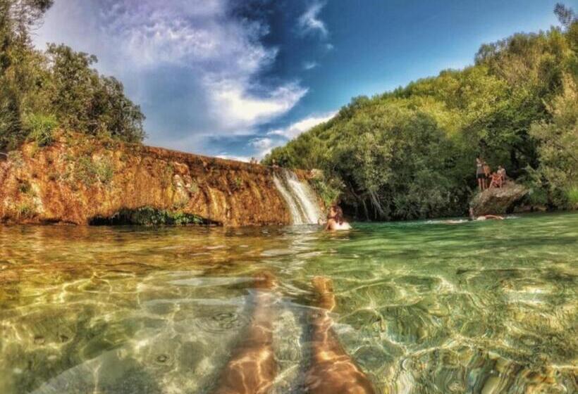 آپارتمان 2 خوابه, Jazina