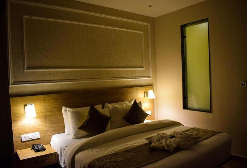 스탠다드 룸 킹사이즈 침대, Pride Hotel And Resort Rishikesh