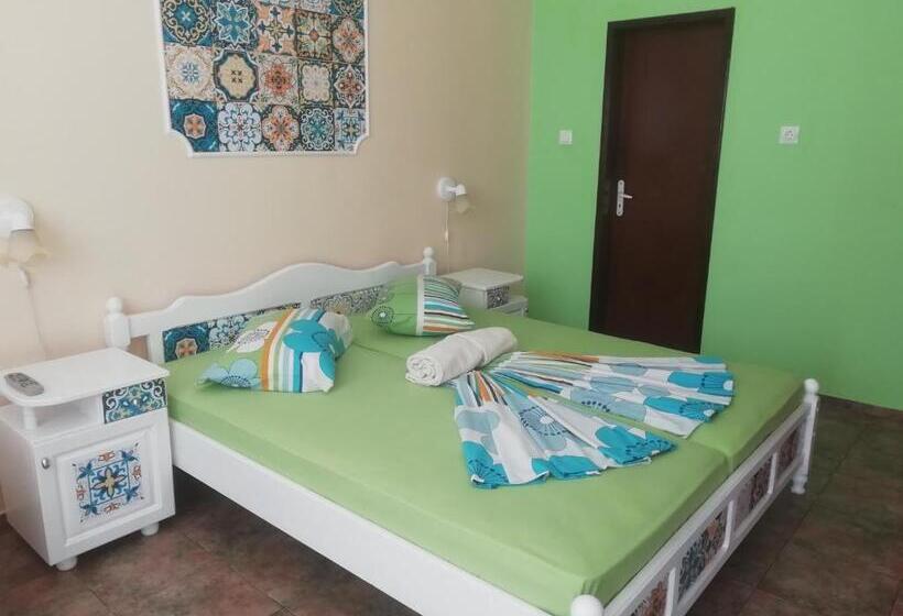 Семейный Номер Deluxe, Guest House аnestievi