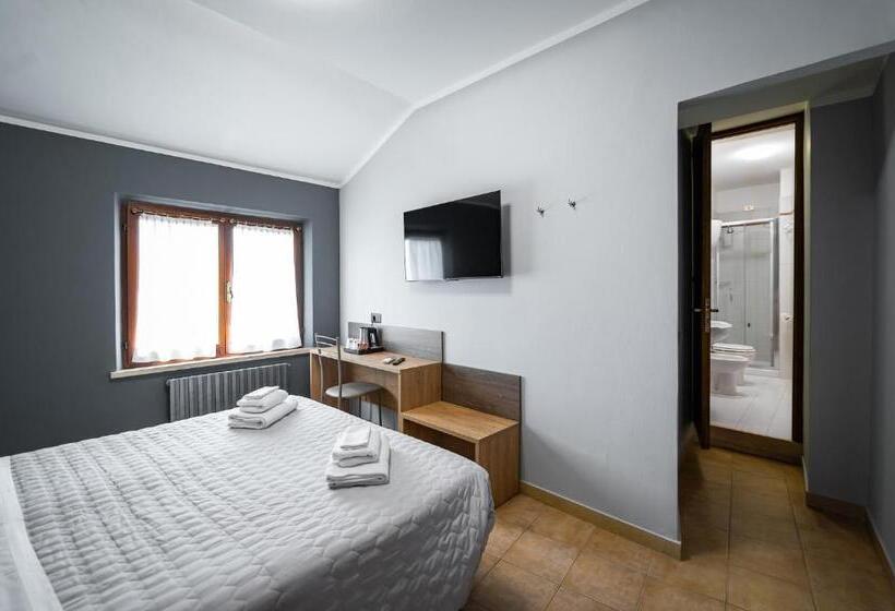 اتاق لوکس با چشم‌انداز باغ, Roof Garden Rooms