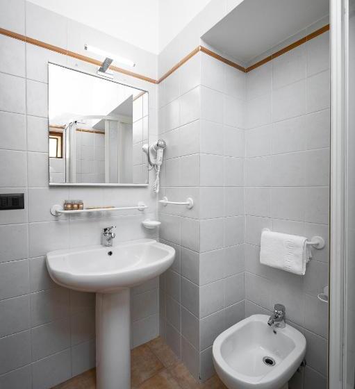 اتاق اکونومی, Roof Garden Rooms
