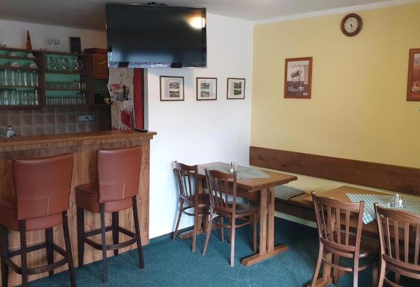 带2个卧室的公寓, Pension Aspen Harrachov