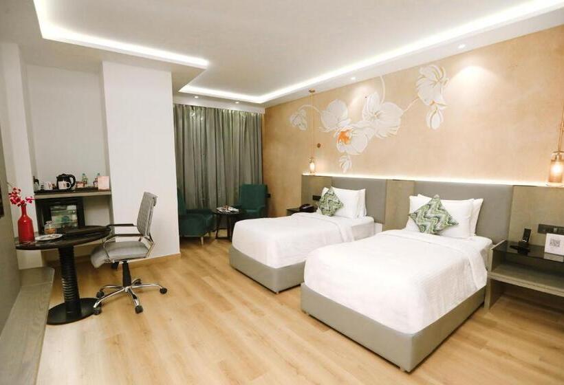 اتاق لوکس, Regenta Place Amritsar By Royal Orchid Hotels Limited