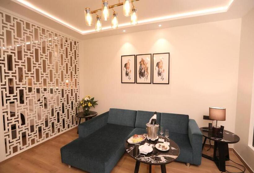 سوییت, Regenta Place Amritsar By Royal Orchid Hotels Limited
