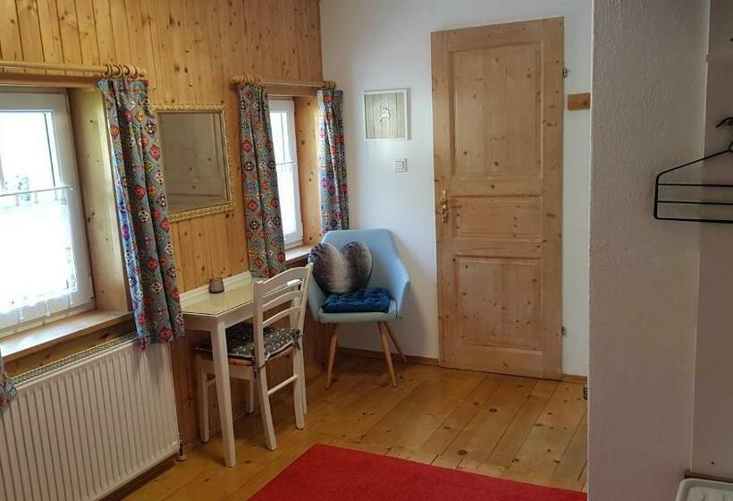 기본룸, Haus Hepi B&b
