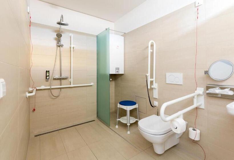 Номер Стандарт, Amedia Luxury Suites Graz, Trademark Collection By Wyndham