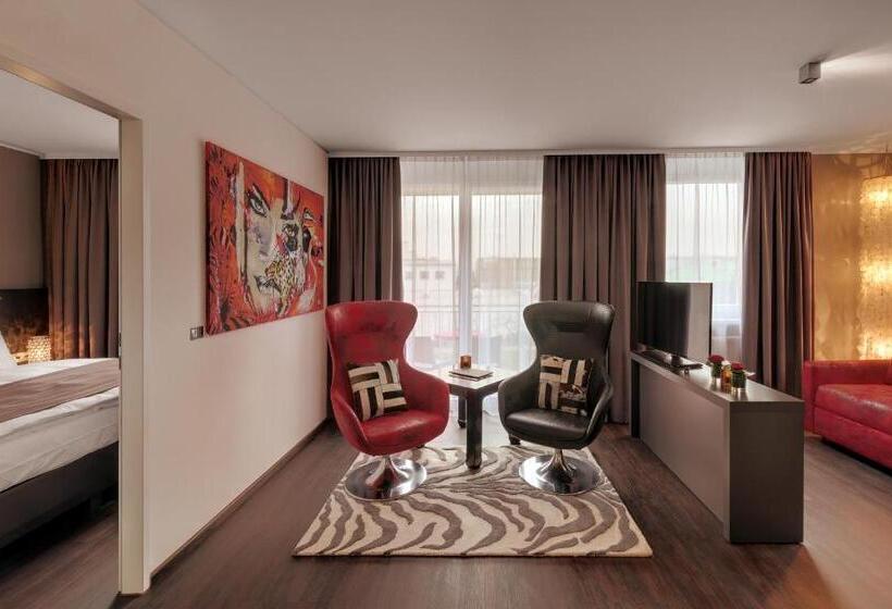 Люкс, Amedia Luxury Suites Graz, Trademark Collection By Wyndham