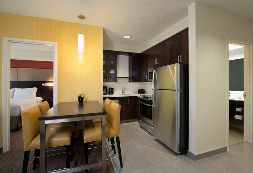 带2个卧室的套房, Residence Inn By Marriott Calgary South
