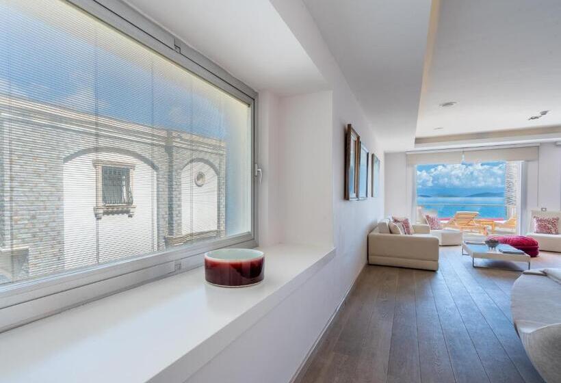 اتاق استاندارد با چشم‌انداز دریا, Casa Dell Arte Hotel Of Arts & Leisure